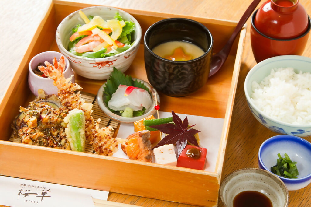 桜草_松花堂弁当